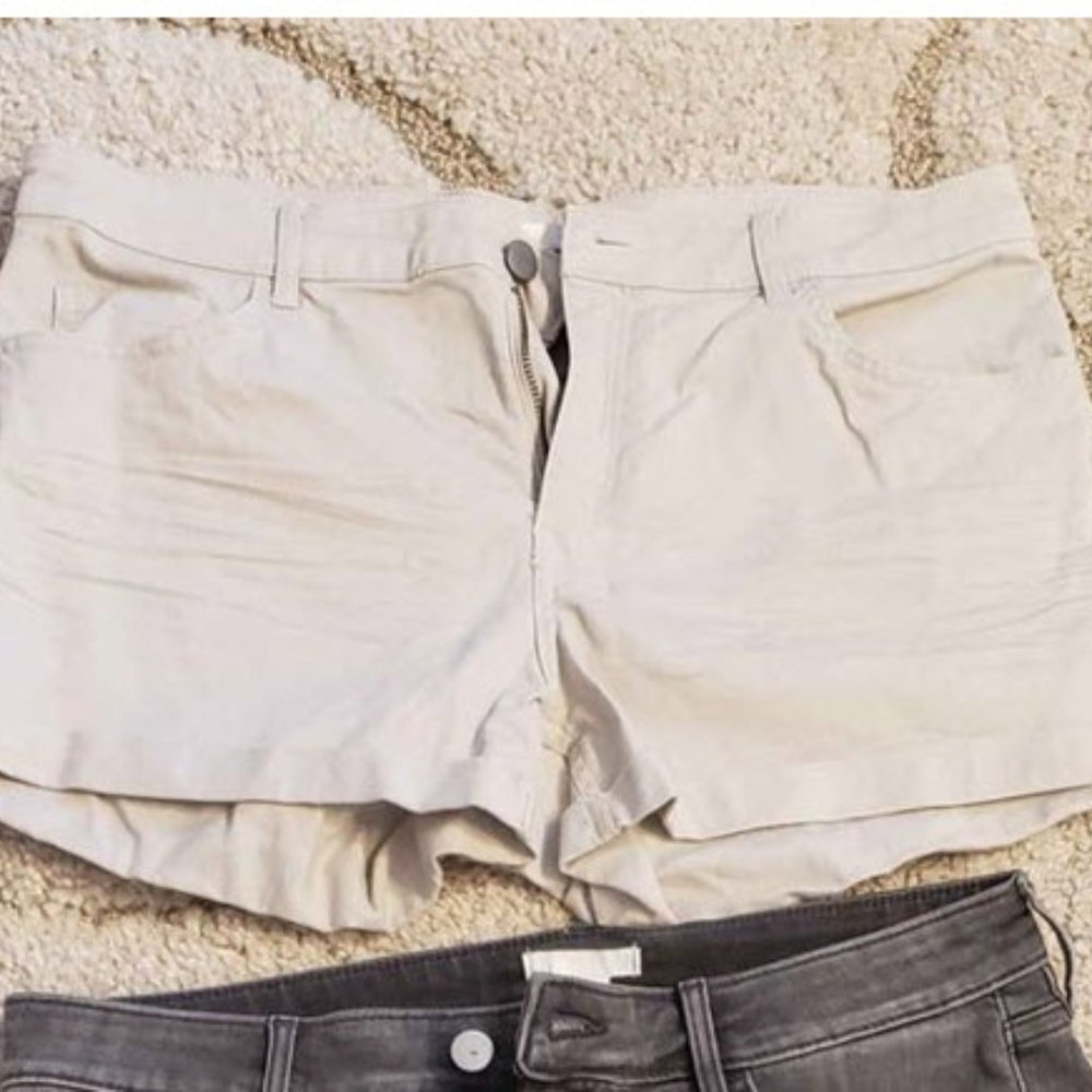 H&M Khaki Shorts